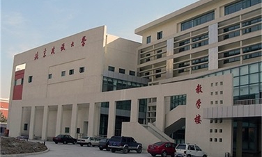 福澤萬(wàn)千學(xué)子，碧淶學(xué)?？諝庠礋崴畽C(jī)成校園熱水新選擇